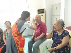 社区活动促和谐 社区服务暖人心